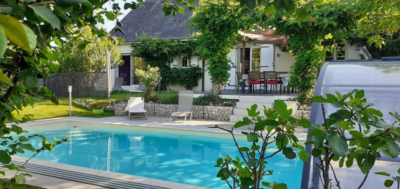 Au Coeur Du Bien-Etre, Chalet Avec Piscine Chauffee Et Couverte, Spa, Sauna, Massages Monteaux Exterior foto