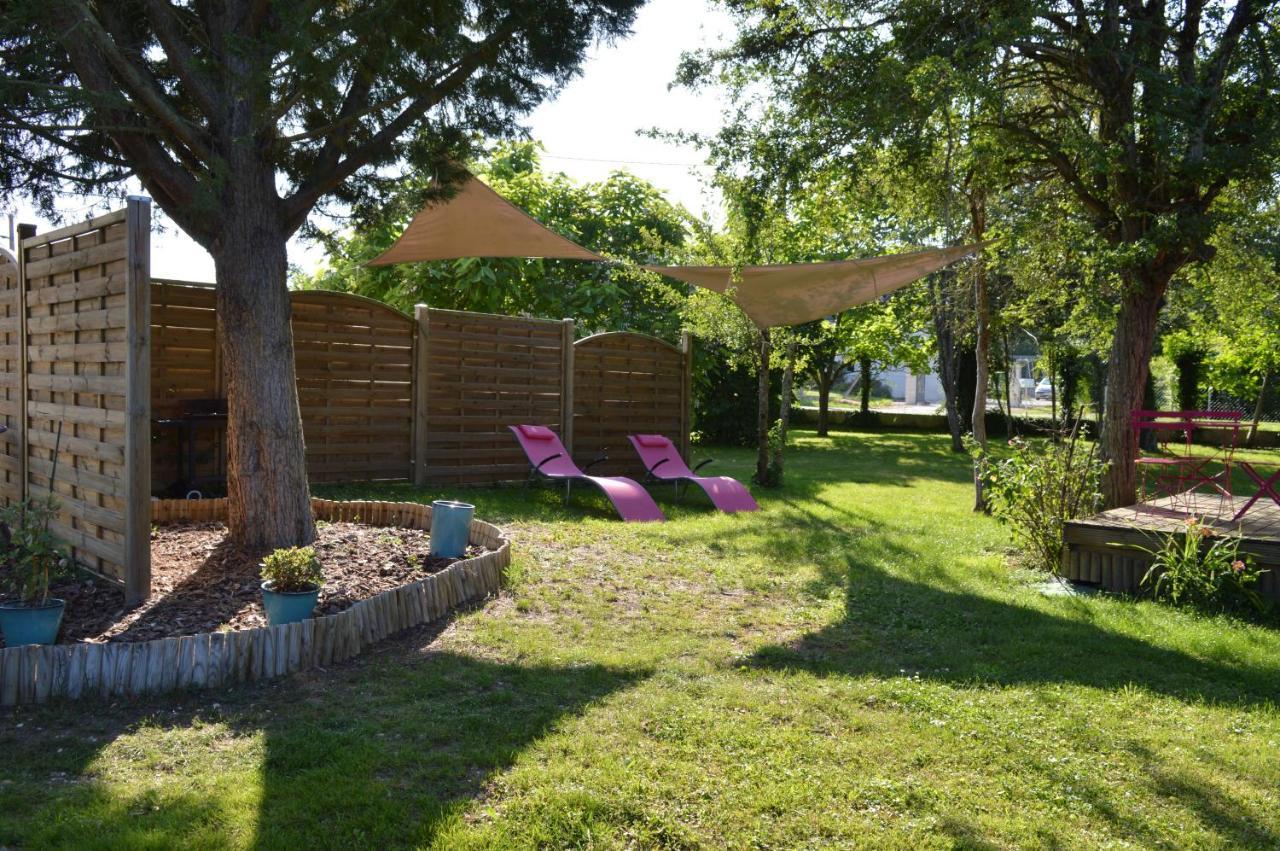 Au Coeur Du Bien-Etre, Chalet Avec Piscine Chauffee Et Couverte, Spa, Sauna, Massages Monteaux Exterior foto