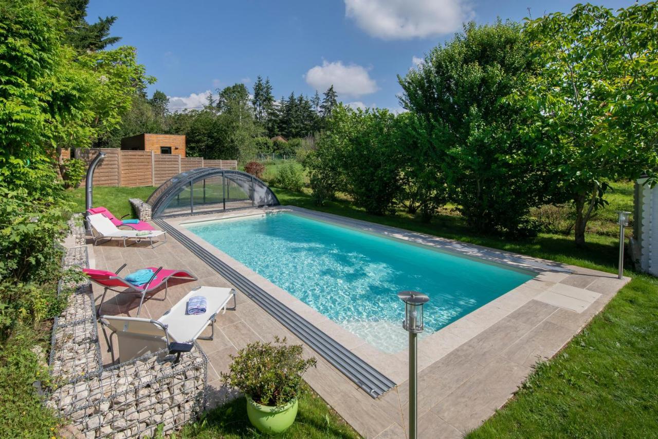 Au Coeur Du Bien-Etre, Chalet Avec Piscine Chauffee Et Couverte, Spa, Sauna, Massages Monteaux Exterior foto