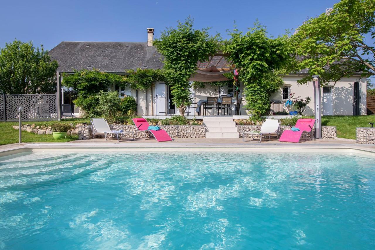 Au Coeur Du Bien-Etre, Chalet Avec Piscine Chauffee Et Couverte, Spa, Sauna, Massages Monteaux Exterior foto